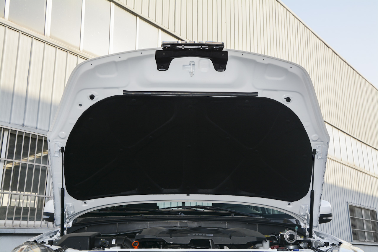 2017款域虎2.4T手动柴油四驱豪华版JX4D24A5