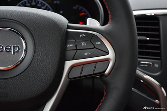 2018款大切诺基3.6L自动高性能四驱版