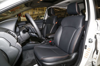 2016款斯巴鲁XV 2.0L自动精英导航版