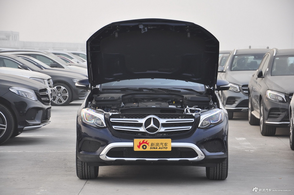 2017款奔驰GLC200 2.0T自动 4MATIC