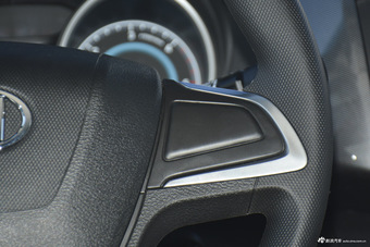 2016款骐铃T7 2.8T手动四驱舒适版加长轴距JE493ZLQ4CB