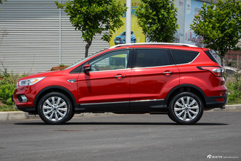 2017款翼虎1.5T自动四驱尊翼型EcoBoost 180