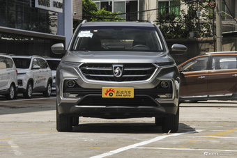 2018款宝骏530 1.5T DCT豪华型 