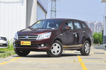 2015款启辰T70 1.6L手动睿行版图片