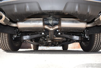 2016款宝沃BX7 2.0T自动两驱豪华版28T