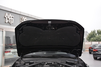 2017款奥迪Q5 Plus 2.0T自动40TFSI舒适型