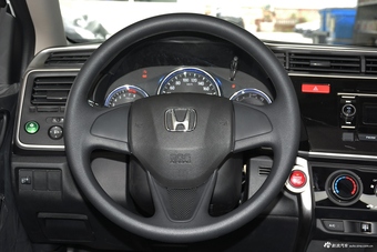 2017款锋范 1.5L自动精英版