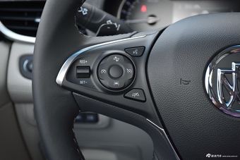 2017款GL8 2.0T自动 Avenir