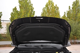 2017款哈弗H9 2.0T自动柴油舒适型5座