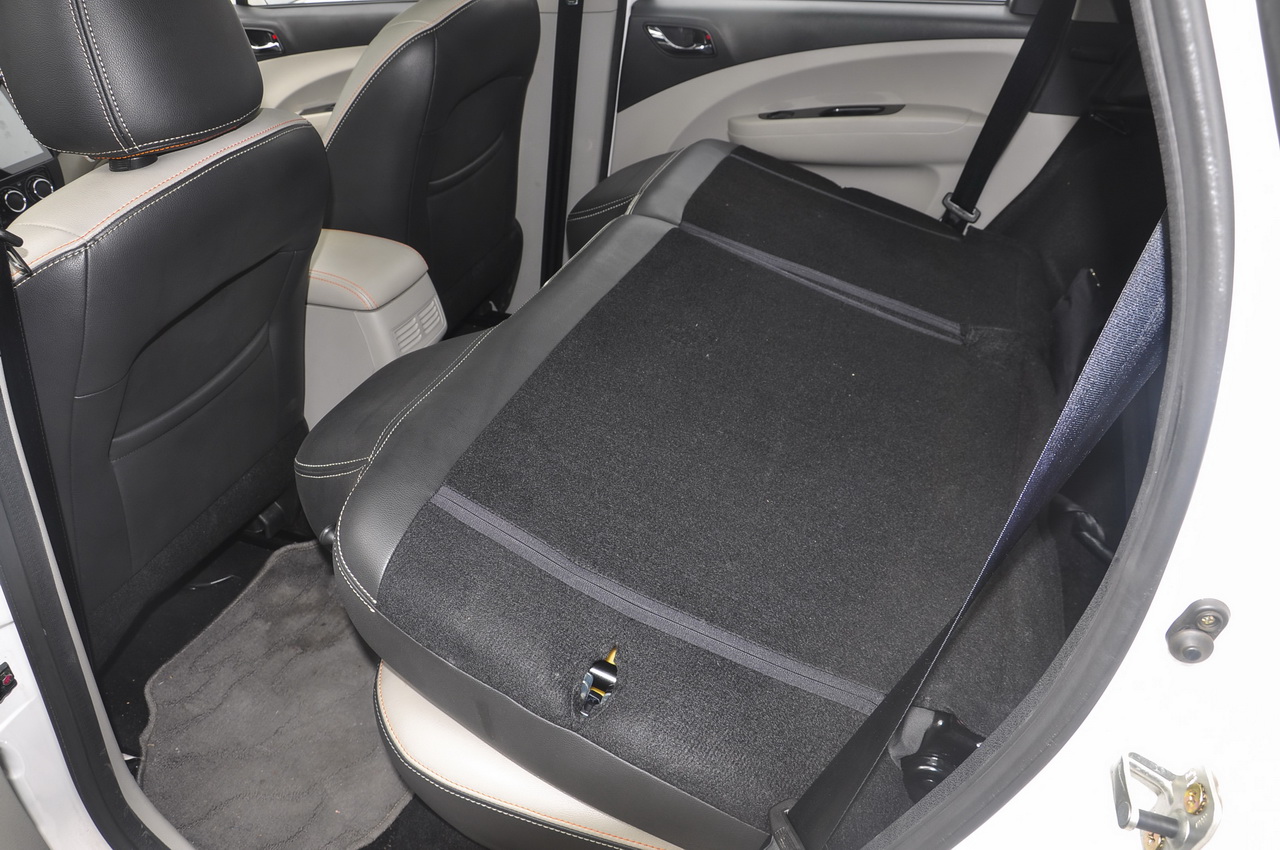 2016款景逸XV 1.6L自动豪华型