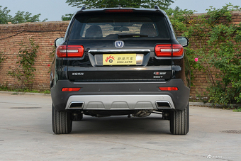 2017款长安CS95 2.0T自动两驱智远版