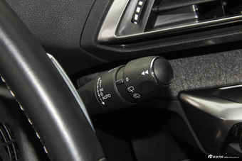 2017款标致4008 1.8T自动380THP豪华GT版