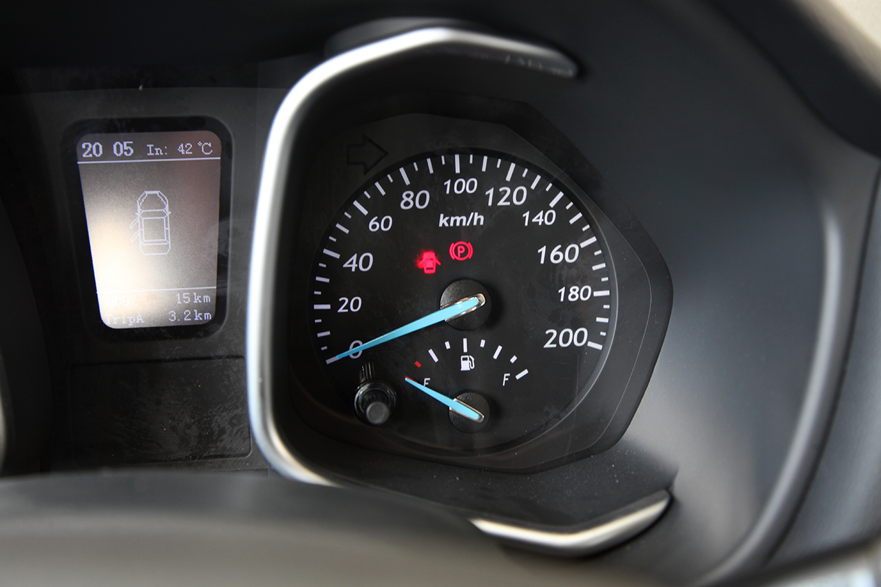 2018款领主2.5T手动柴油两驱豪华型