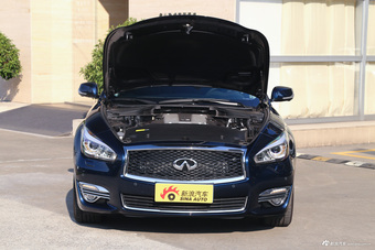 2017款英菲尼迪Q70L 2.5L自动豪华版