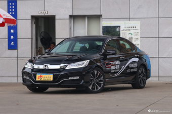 2016款本田雅阁混动2.0L自动锐尊版
