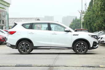 2018款君马SEEK 5（赛克5）1.5T自动领尚版