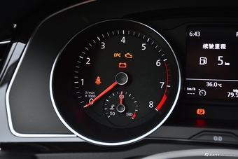 2018款一汽大众迈腾 280TSI DSG 领先型