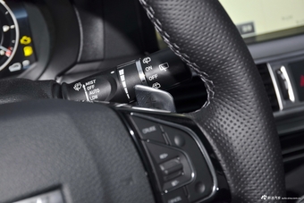 2017款哈弗H7 2.0T自动尊享型红标