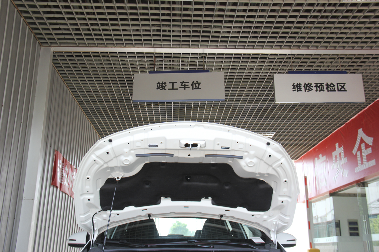 2018款启辰D60 1.6L自动智联精英版