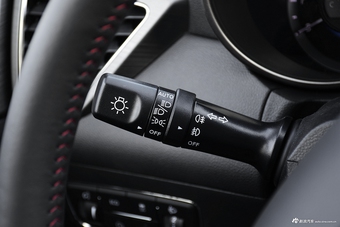 2017款CS75尚酷版1.5T手动尊享型