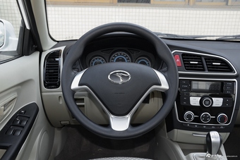 2017款V3菱悦1.5L手动基本型