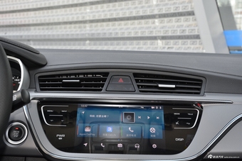 2018款吉利帝豪GS 运动版 1.4T双离合臻尚版