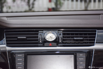 2016款辉昂2.0T两驱御尊豪华版380TSI