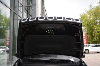 2017款自由光2.4L自动卓越版 黑色