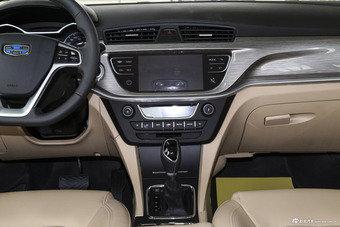 2017款吉利帝豪1.5L自动三厢百万款豪华型