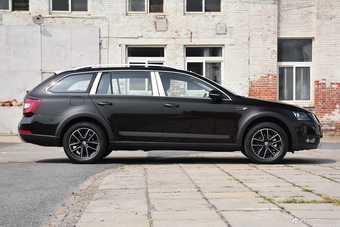 2018款明锐旅行版1.2T TSI230 DSG豪华版