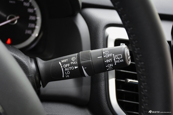 2017款本田UR-V 2.0L 370TURBO自动四驱尊耀版