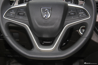 2017款宝骏310W 1.5L手动豪华型