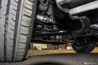 2016款标致308 1.6L自动时尚版