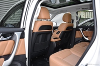 2017款哈弗H9 2.0T自动汽油尊享型5座