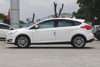 2018款福克斯两厢1.6L自动风尚型智行版