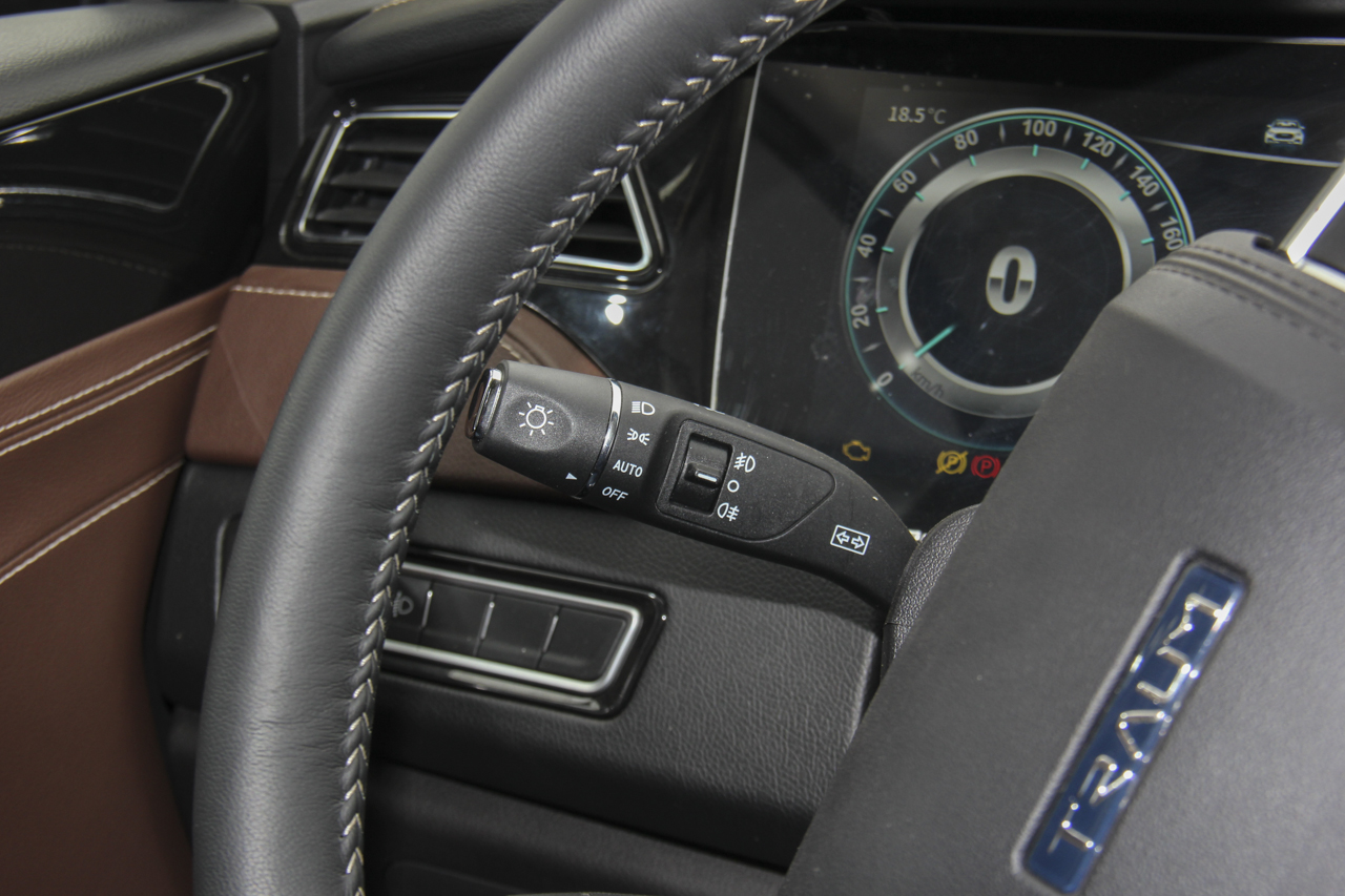 2018款君马S70 1.5T自动豪华运动型5座