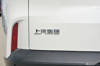 2017上汽大通D90 2.0T自动四驱北极星