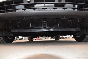 2017款福克斯两厢1.6L自动舒适型智行版 珠光白