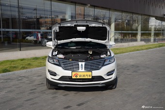  2017款林肯MKC 2.0T 两驱尊悦版（白）