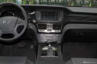 2018款红旗H7 3.0T自动尊崇版35V6