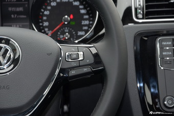 2017款速腾1.4T自动豪华型230TSI