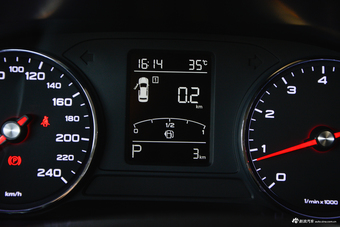 2018款荣威i6 1.5T自动互联网智享版20T