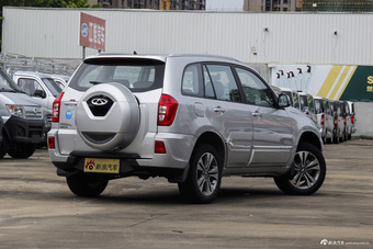  2015款瑞虎3 1.6L自动智尚周年运动版 钻石银