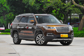 2017款长安CS95 2.0T自动四驱智尊版