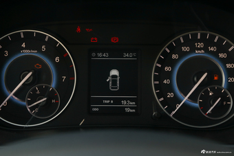 2018款风光S560 1.8L手动豪华型7座