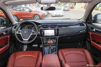 2015款众泰T600 2.0T自动豪华型图片