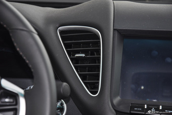 2016款纳5 1.8T自动旗舰型