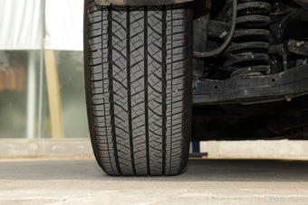 2015款全新途胜1.6T自动四驱旗舰型