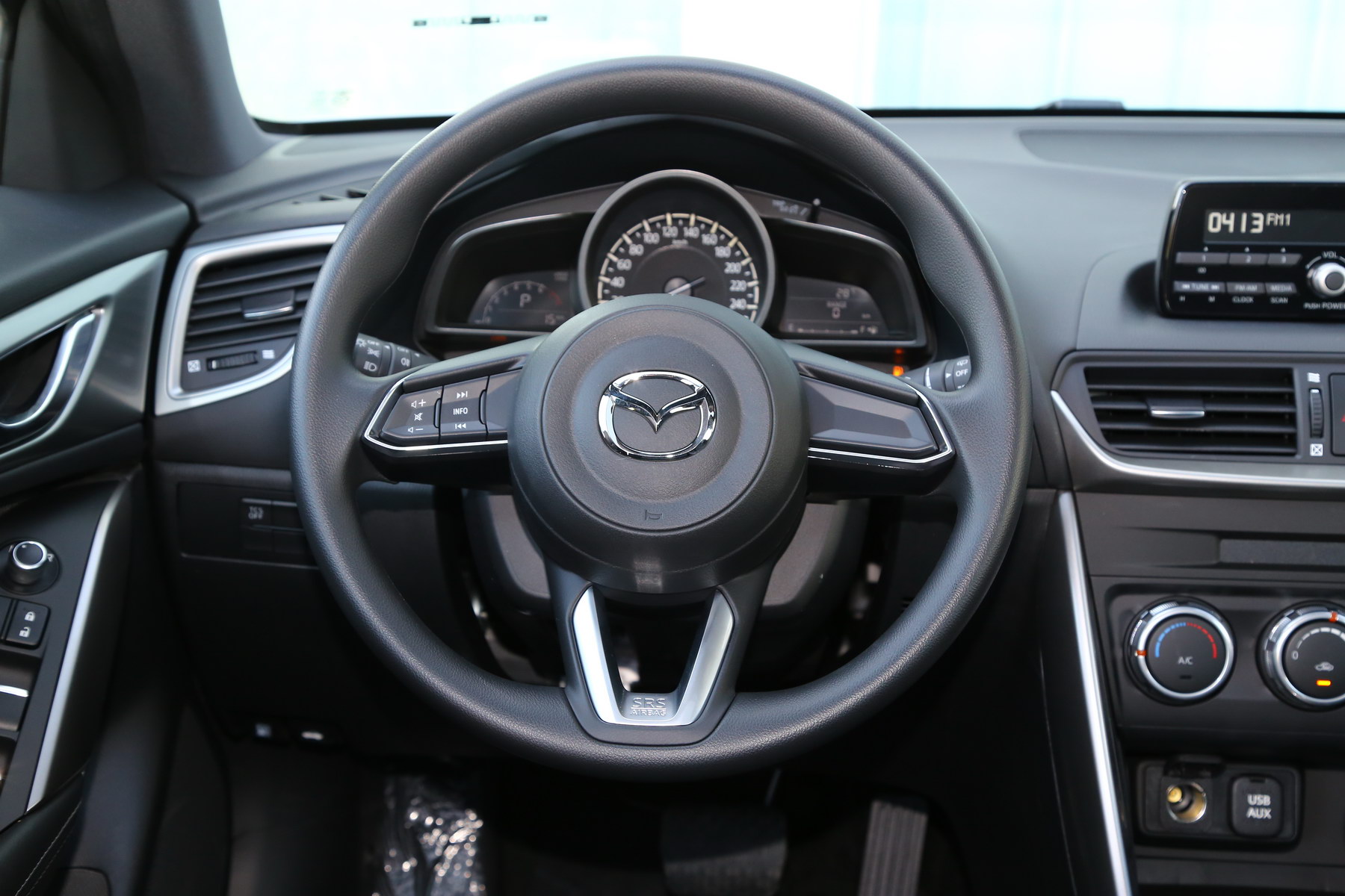 2018款马自达CX-4 2.0L自动两驱蓝天活力版