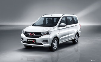 2018款五菱宏光S